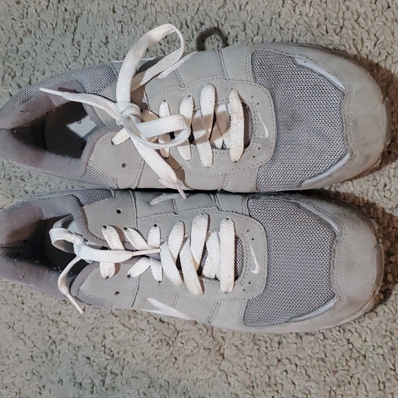 Mens Nike Retro Shoes - Picture 1 of 6